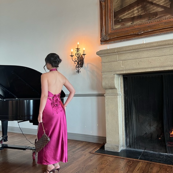 Magenta silk open back maxi dress - Picture 3 of 3